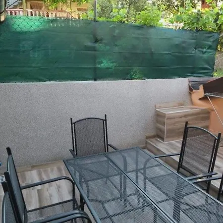Hébergement de vacances Renoviertes In Mit Terrasse By Interhome *