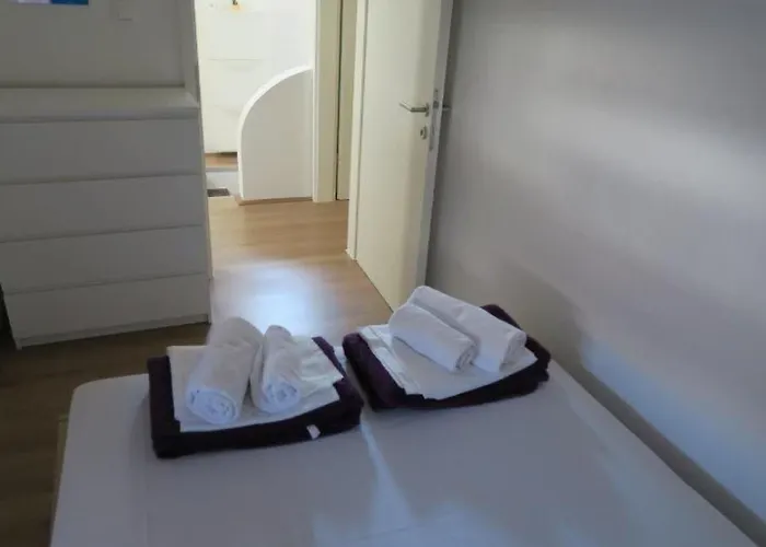 Renoviertes In Mit Terrasse By Interhome Holiday home Baska (Krk)