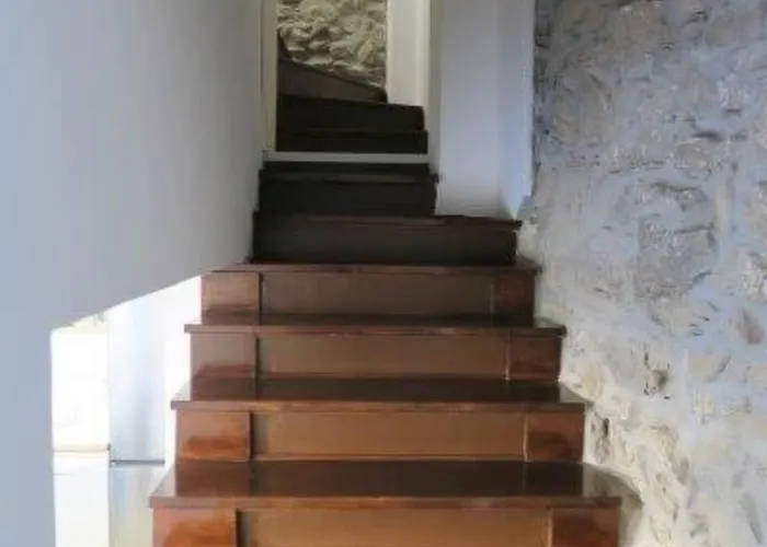Renoviertes In Mit Terrasse By Interhome Сasa de vacaciones Baška
